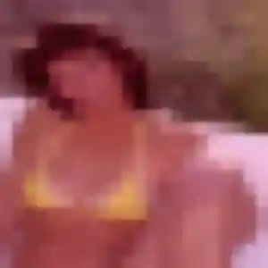 Safia de Ahuillé, 24 ans - beurette discret