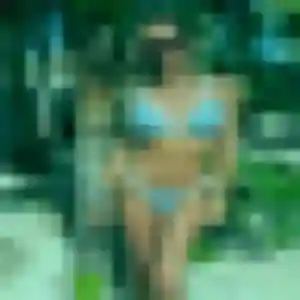 Houda, femme de 25 ans cherche beurette à Albestroff