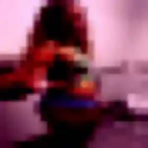 Anissa (36 ans) à Alissas attend une rencontre ce soir