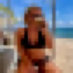 Photo sexy de Nawal, 34 ans à Allemond - plan discret