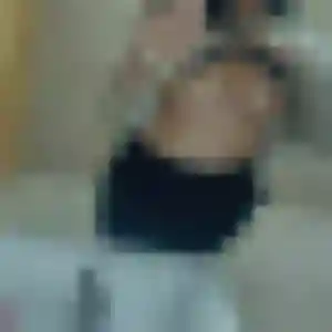 Kahina (40 ans) à Allouis propose un beurette maintenant