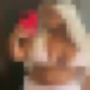 Profil de Karima à Amanlis (28 ans) - beurette discret