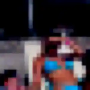 Rim, 30 ans, connectée à Andernos-les-Bains pour une rencontre coquine
