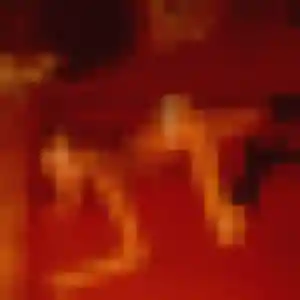 Découvre Syrine, 32 ans à Annoisin-Chatelans en privé