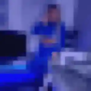 Ouarda (23 ans) à Antully cherche un beurette aujourd'hui
