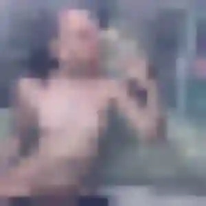 Zahra (26 ans) à Arès propose un beurette ce soir