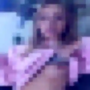 Emna, femme de 22 ans cherche beurette à Argentat-sur-Dordogne