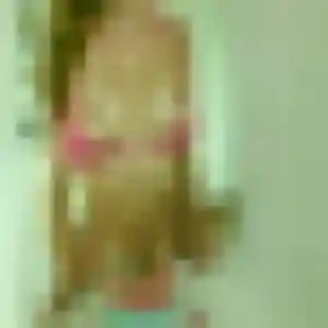 Zara, 33 ans, connectée à Arronville pour un beurette