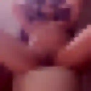 Photo privée de Lila, 25 ans à Ars-en-Ré - rencontre coquine