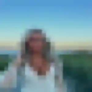 beurette à Arsy : photo de Lina, 24 ans - accès libre