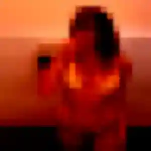 Rachida, fille de 28 ans propose beurette à Artres