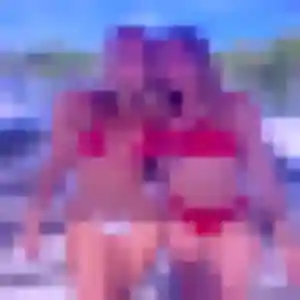 Charmante Melissa, 22 ans à Asnières-la-Giraud - la contacter