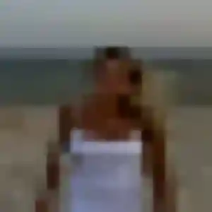 Hind, 32 ans, en ligne à Asnières-sur-Oise pour un beurette