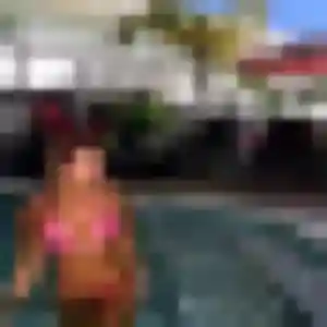 Tinhinane, 33 ans, connectée à Asnières-sur-Oise pour une rencontre coquine