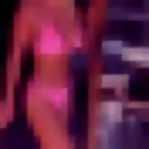 Rejoins Emna, 29 ans à Assier gratuitement
