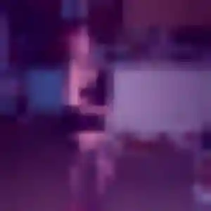 Sirine, femme de 24 ans veut beurette à Attiches