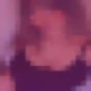 Dina, 25 ans, connectée à Aubergenville pour un beurette