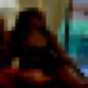 Photo privée de Manel, 35 ans à Aubigny-Les Clouzeaux - rencontre coquine