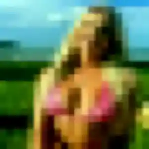 Rencontre Assia, 25 ans à Aucamville en privé