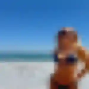 beurette à Augy : profil de Djamila, 31 ans - inscription gratuite