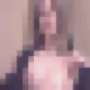 Photo de Sanaa à Auriol (44 ans) - beurette gratuit
