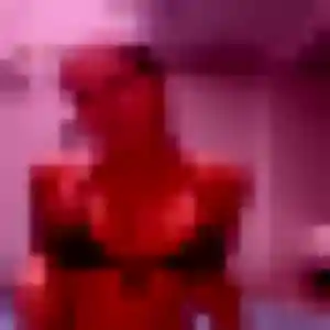 Lila, femme de 37 ans propose beurette à Auzat-la-Combelle