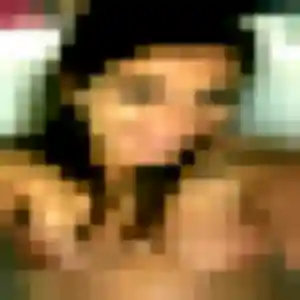 Nesrine, 28 ans, en ligne à Bacilly pour une rencontre coquine