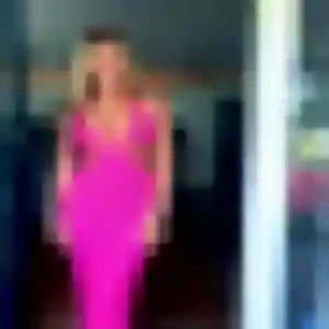 Najat, 31 ans, en ligne à Bagard pour un beurette