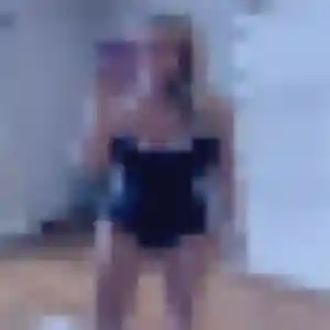 Photo perso de Rokia, 29 ans à Bages - plan discret