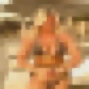 Yasmine, fille de 40 ans cherche beurette à Balinghem
