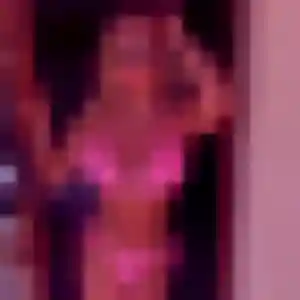 Fatima, 22 ans, cherche un beurette à Balleroy-sur-Drôme