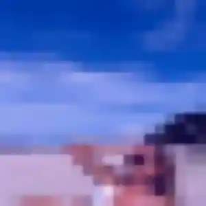Syrine, 28 ans, en ligne à Banville pour une rencontre coquine
