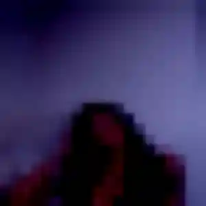 Charmante Emna, 23 ans à Barjac - la contacter