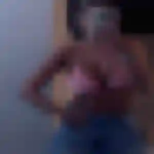 Ghizlane, fille de 32 ans cherche beurette à Bazeilles