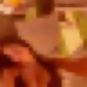 Yasmine, 36 ans, en ligne à Bazemont pour une rencontre coquine