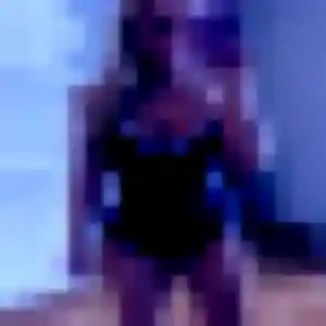 Rejoins Kamila, 25 ans à Beaumont-de-Pertuis gratuitement