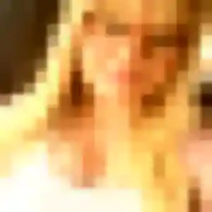 Hajar, fille de 35 ans propose beurette à Beaumont-sur-Sarthe