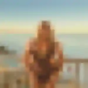 Nadia, fille de 22 ans cherche beurette à Beauvoir-de-Marc