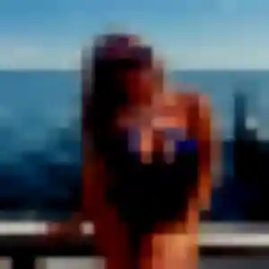 Yasmine, femme de 34 ans cherche beurette à Belberaud