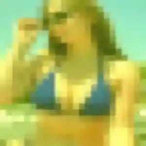 Charmante Malika, 33 ans à Belgentier - découvrir son profil