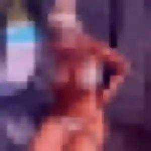 Iman, femme de 43 ans cherche beurette à Bellegarde-Poussieu