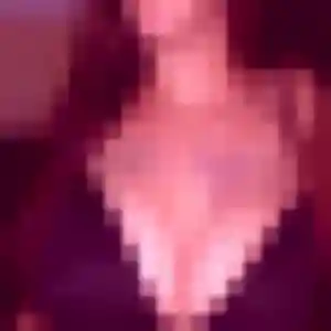Photo privée de Naila, 31 ans à Belleville-en-Caux - plan discret