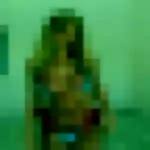 Lydia, femme de 22 ans cherche beurette à Benquet