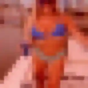 Charmante Leila, 34 ans à Bernay-Neuvy-en-Champagne - voir sa photo
