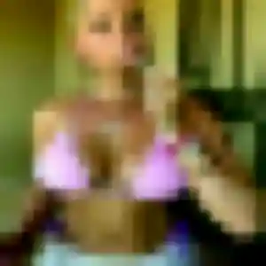 Nesrine, 40 ans, veut un beurette à Bersée