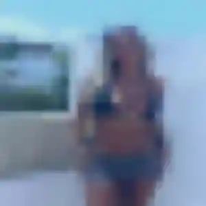 Bouchra, femme de 34 ans propose beurette à Berthen
