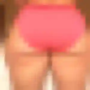 Photo privée de Safia, 34 ans à Bertrange - rencontre coquine