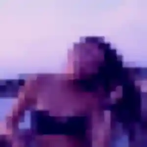 Emna (23 ans) à Besse-sur-Issole attend un beurette maintenant