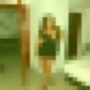 Safia de Besse-sur-Issole, 26 ans - beurette discret
