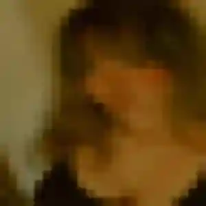 Contacte Aicha, 33 ans à Beugnies en privé